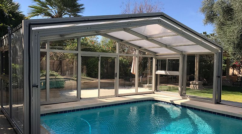 Les abris de piscine prolongent la saison de baignade