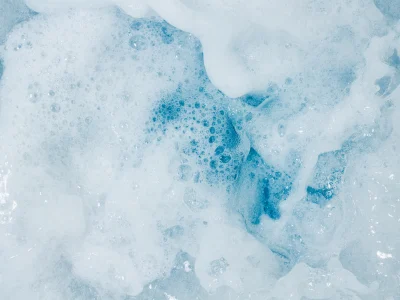 Les solutions pour éliminer la mousse dans un spa