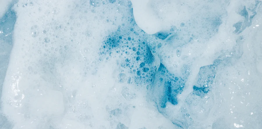 Les solutions pour éliminer la mousse dans un spa