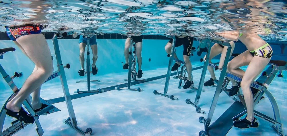 Les bienfaits du sport aquabike sont nombreux pour la santé et la forme physique
