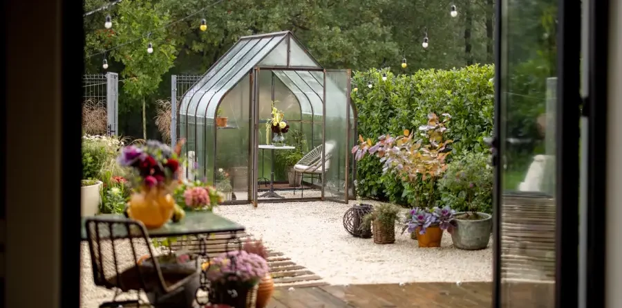 Mini serre de jardin