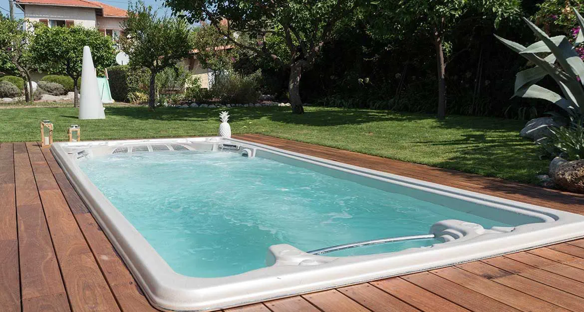 Spa de nage de la marque Clairazur